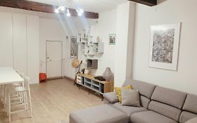 Premium Apartment In The City Center - Via Orfeo 12